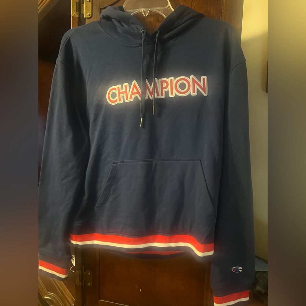 Champion Authentic Athleticwear Tag